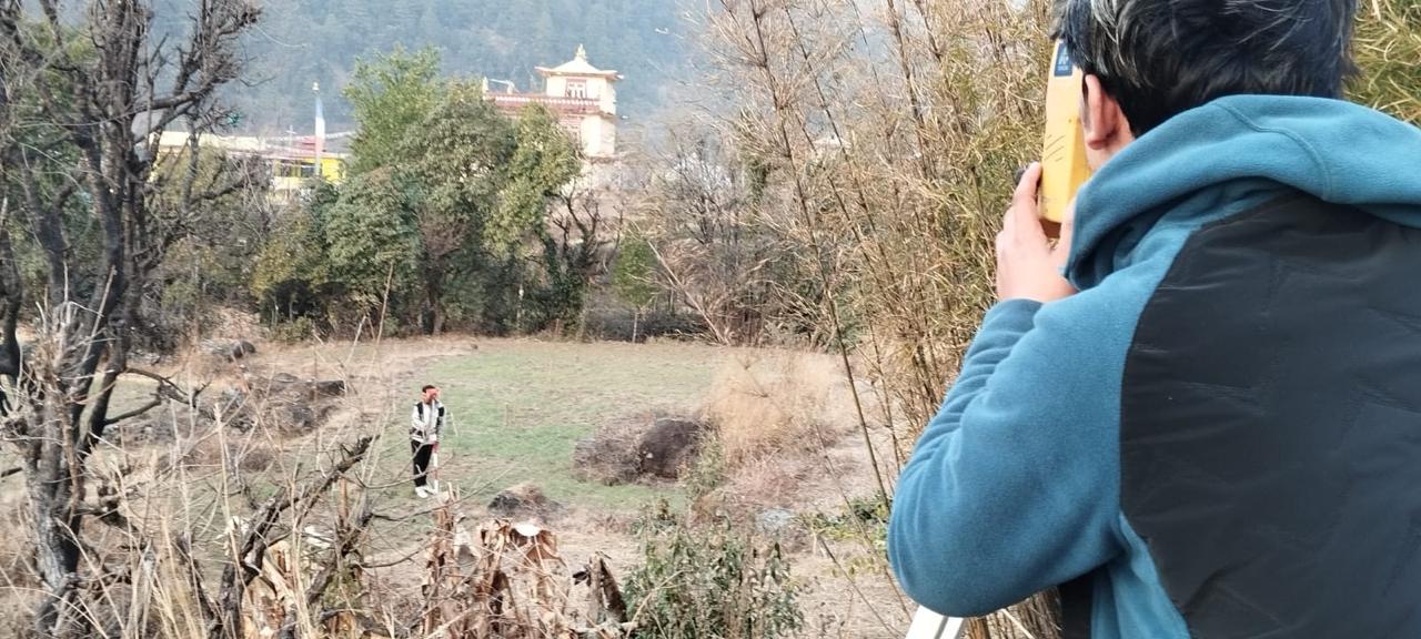 Mobilization of Consultanat tem at site.